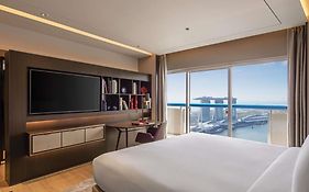 スイソテル ザ スタンフォード